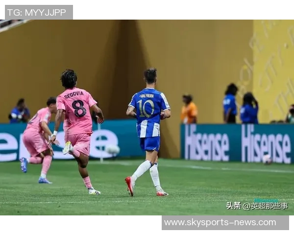 英超激战波尔图狂胜那不勒斯6比2全场瞬间沸腾的精彩瞬间分析