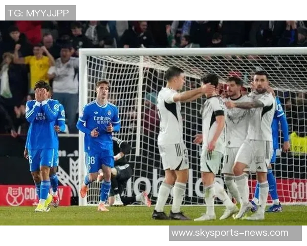 中超历史冷门皇马狂胜多特蒙德6比2全场沸腾瞬间回顾 中超历史冷门皇马狂胜多特蒙德6比2全场沸腾瞬间回顾