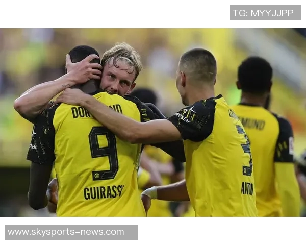 德甲激战：本菲卡与多特蒙德鏖战成平局数据分析引发热议