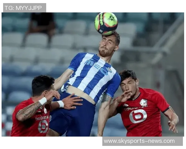 世界杯波尔图与巴黎圣日耳曼战平引发全场惊喜瞬间回顾